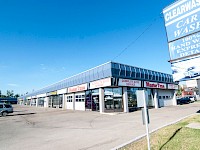 McCall Lake Plaza 
